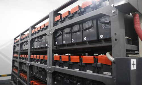 UPS蓄电池.jpg UPS蓄电池.jpg