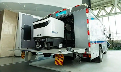 <b>详细解读锂电池在移动押运机器人中的应用</b>