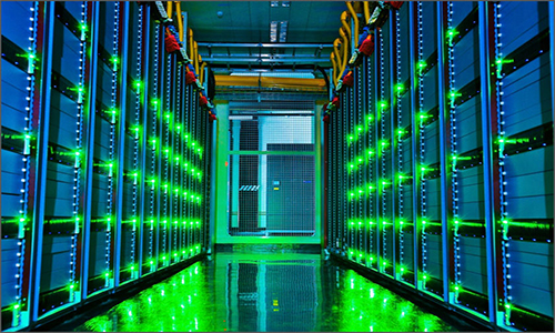 <b>壹号娱乐机架式UPS,助力绿色数据中心发展</b>